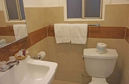 Little Armenia Hotel | Hollywood Roxy Hotel