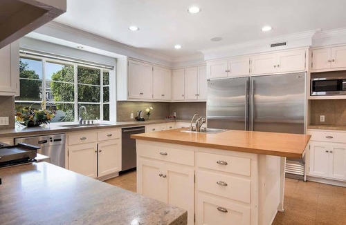 Holmby Hills House | Holmby Hills 6 Bedroom Villa with Pool