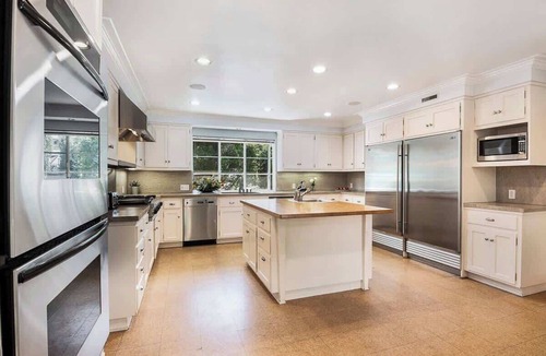 Holmby Hills House | Holmby Hills 6 Bedroom Villa with Pool