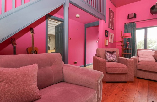 Yealand Redmayne Cottage | HOLMERE BANK, pet friendly, with open fire in Carnforth