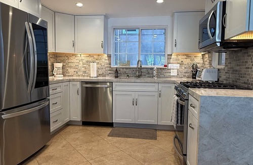 Santa Ana Heights House | Home Away by the Beach! Now booking for Autumn & Winter!