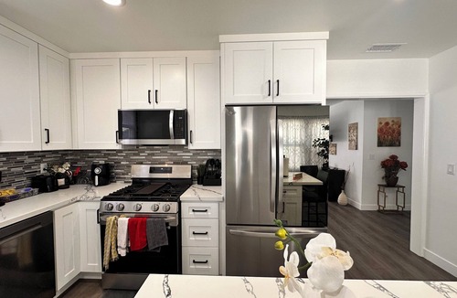 San Fernando House | Home Away from Home: 2BR House with Modern Comforts in San Fernando!