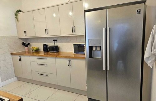 Wyken House | Home Away from Home