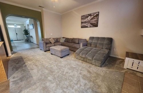 Elk Grove House | Home Away From Home!nFamily Friendly near popular attractions in Elk Grove!