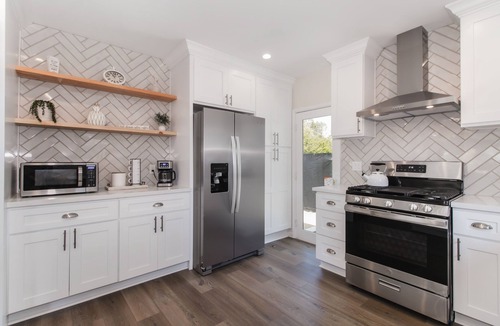 Altadena House | Home in Pasadena - Rose Bowl