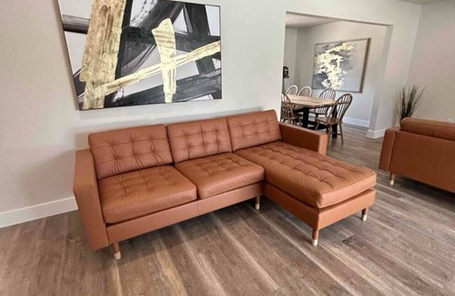 Fresno House | Home in the City: 4BR Fresno Retreat