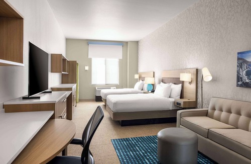 Marina Hotel | Home2 Suites by Hilton at the Dunes on Monterey Bay