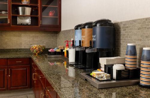 Rancho Cucamonga Hotel | Homewood Suites by Hilton Ontario Rancho Cucamonga