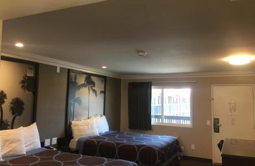 Ontario Hotel | Hotel Seville - Ontario Airport/Chino