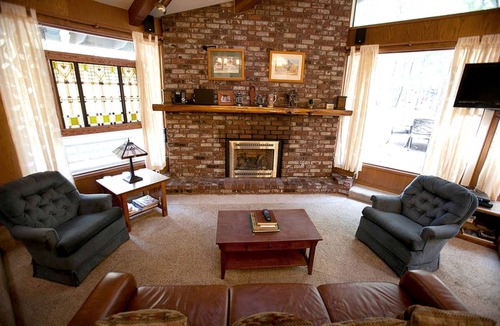 North Wawona House | House ∙ 1 bedroom ∙ 14 guests