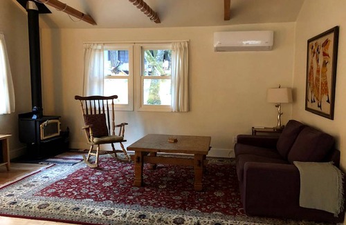 Cobb House | House ∙ 1 bedroom ∙ 4 guests