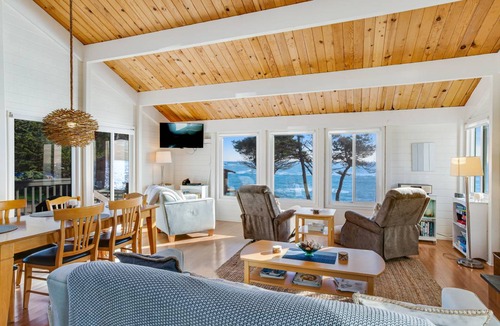 Gualala House | House ∙ 1 bedroom ∙ 6 guests
