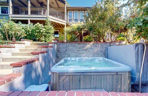 Grass Valley House | House ∙ 2 bedrooms ∙ 4 guests
