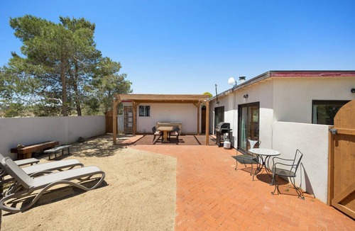 Yucca Valley House | House ∙ 2 bedrooms ∙ 4 guests