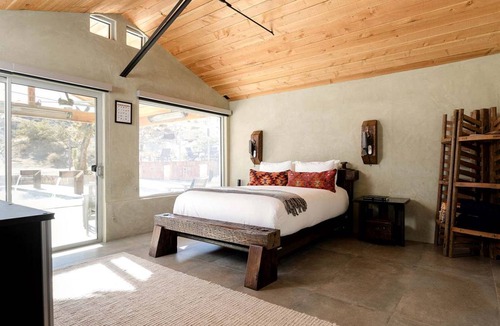 Pioneertown House | House ∙ 2 bedrooms ∙ 2 guests