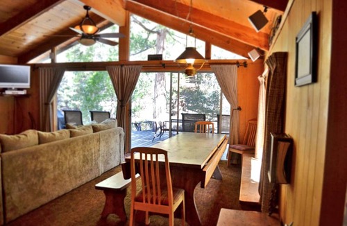 Idyllwild House | House ∙ 2 bedrooms ∙ 4 guests