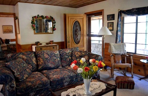 Idyllwild House | House ∙ 2 bedrooms ∙ 4 guests