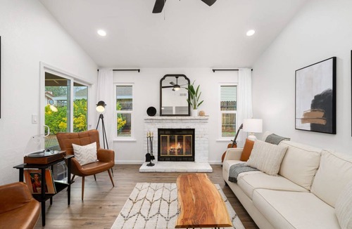 Pleasant Grove House | House ∙ 3 bedrooms ∙ 6 guests