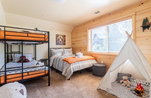 Eagle Mountain Estates House | House ∙ 3 bedrooms ∙ 12 guests