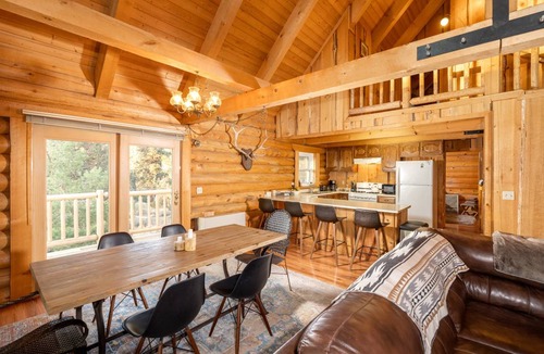 Upper Moonridge House | House ∙ 3 bedrooms ∙ 6 guests