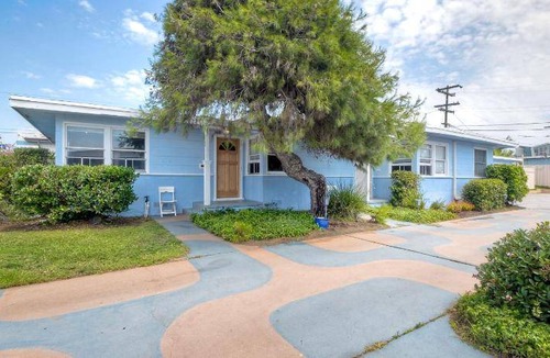 Carlsbad House | House ∙ 4 bedrooms ∙ 8 guests