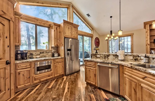 Montgomery Estates House | House ∙ 4 bedrooms ∙ 8 guests
