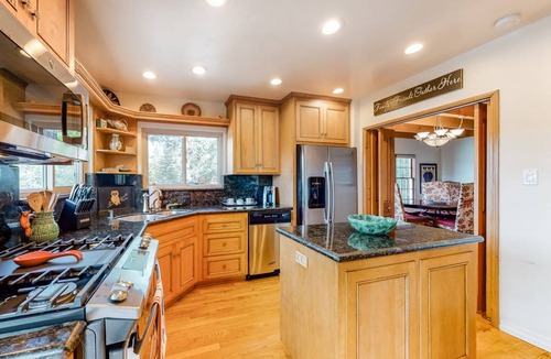 Cedar Glen House | House ∙ 4 bedrooms ∙ 10 guests