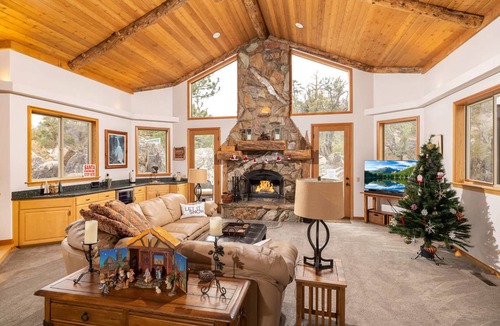 Eagle Mountain Estates House | House ∙ 4 bedrooms ∙ 13 guests