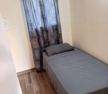 Santa Ana Hostel | House Downtown OC Santa Ana