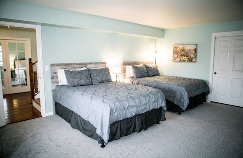 Lodge Hill House | House on Burton- Monthly Vacation Rental