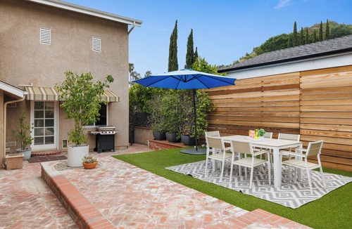 Sunland-Tujunga House | Huge house with lots of extras! Close to everything!