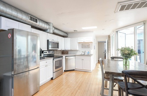 Cortez Hill Apartment | Huge Newly Renovated Suite At Downtown San Diego