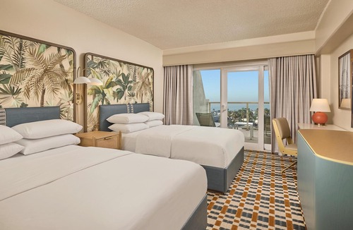 Ocean Park Hotel | Hyatt Centric Delfina Santa Monica