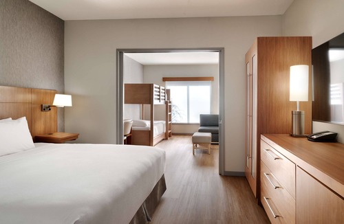 Anaheim Resort Hotel | Hyatt Place at Anaheim Resort/Convention Center