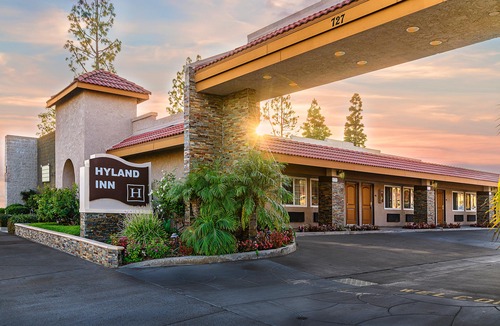 Brea Hotel | Hyland Motel Brea