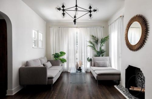 Alhambra House | Iconic LACasita -FoodieBobaliciousCity- Mins2DTLA