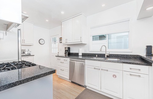 Balboa Peninsula House | Ideal Mid-Peninsula - 2BR/2BA with Harbor & Beach Views - Monthly & short term