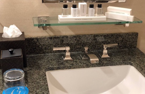 Cupertino Hotel | Ideal Mix of Comfort and Value! Free Parking and Breakfast, Onsite Pool