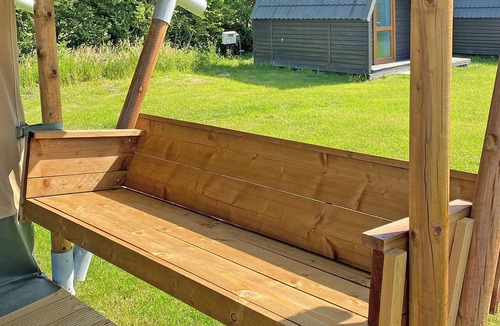 Milnthorpe Cottage | Imagine the fun of camping but with all the luxury comforts of a lodge holiday.