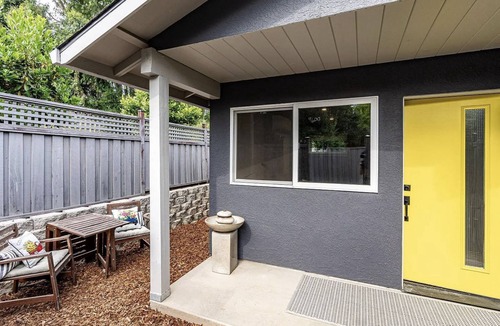 Napa Cottage | Immaculate Napa Oxbow GuestHouse