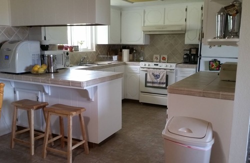 Springville House | Incredible Views-Great Country Home