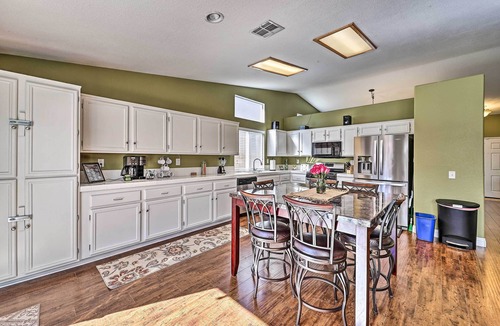Wildomar House | Incredible Wildomar Getaway w/Outdoor Oasis!