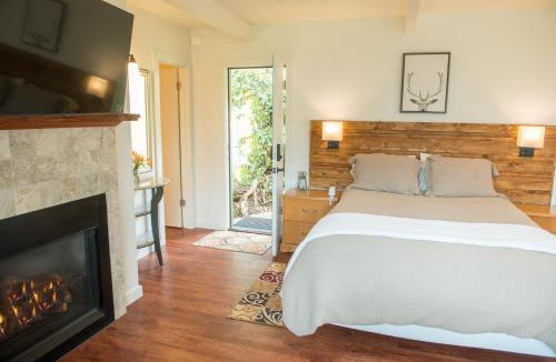 Little River Hotel | Inn at Buckhorn Cove