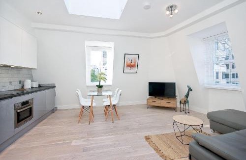 Covent Garden House | Interlude House E Penthouse by City Living London