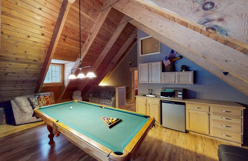 Bijou Park Acres House | Inviting home with pool table - near Heavenly & beaches
