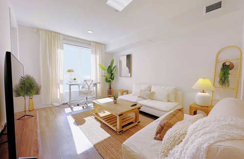 Tustin Apartment | Irvine 1b1b Charming 1-bedroom apartment in wonderful with gym swimming pool