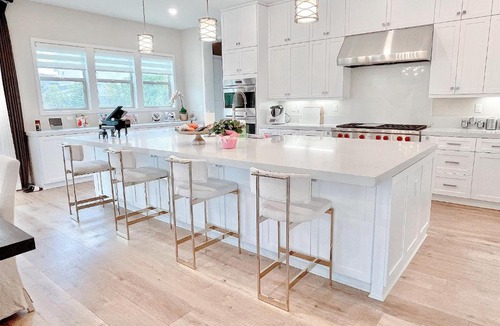 Portola Springs House | Irvine house independent suite second floor