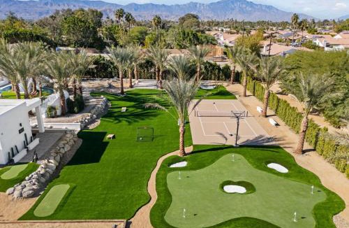 Palm Desert House | Isla - Where Luxury Meets Adventure
