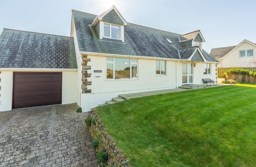 Polzeath House | Jalousie is located in a quiet cul de sac with wonderful sea views.