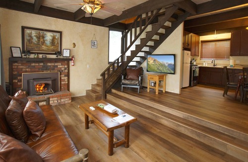 Big Bear House | Juniper's Cottage - Hot Tub, Fireplace, Fenced Yard, Pet Friendly